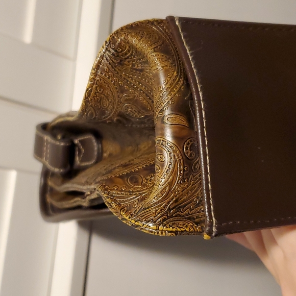 Relic (by Fossil) Shoulder Bag - Picture 6 of 11